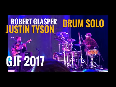 Drum solo | Robert Glasper | Gent Jazz Festival | Jul 13, 2017