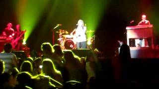Never Again Remix LIVE - Kelly Clarkson - Sudbury 2011