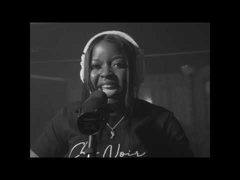 Che`Noir - Moment in the Sun [Live Performance]