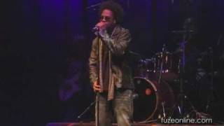 Dwele Performs @ Showcase Live - Workin On It