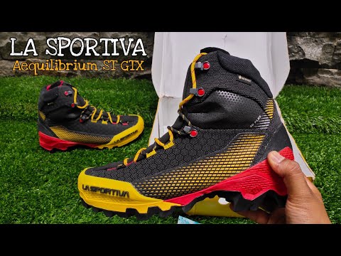 LA SPORTIVA Aequilibrium ST GTX