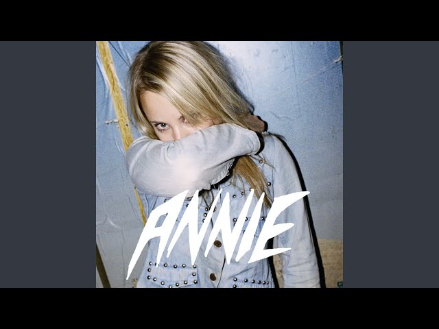 La historia y música de Annie, el artista musical