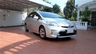 2013 Toyota Prius Luxury Start-Up, Full Vehicle Tour, 0-100km/h Run and Test Drive