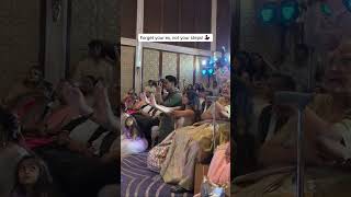 Download lagu sangeet dance performance || indian wedding dance performance #shorts #sangeet #ytshorts #viral mp3