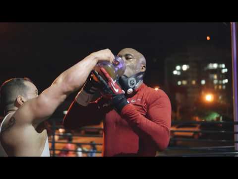 UFC 237: Exclusive Video - Night MMA Training Outdoors Anderson Sliva - Spider Kick Fitness