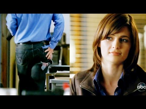Castle 2x19 Moment:  Beckett Checks Out Castle's Butt  (Wrapped Up in Death)