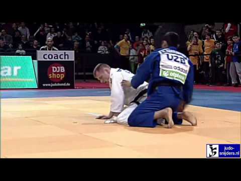 Judo 2010 Grand Prix Dusseldorf: Ulugbek Norkobilov (UZB) - Adrian Kulisch (GER) [-66kg].