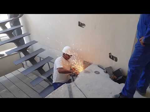 Metal staircase construction