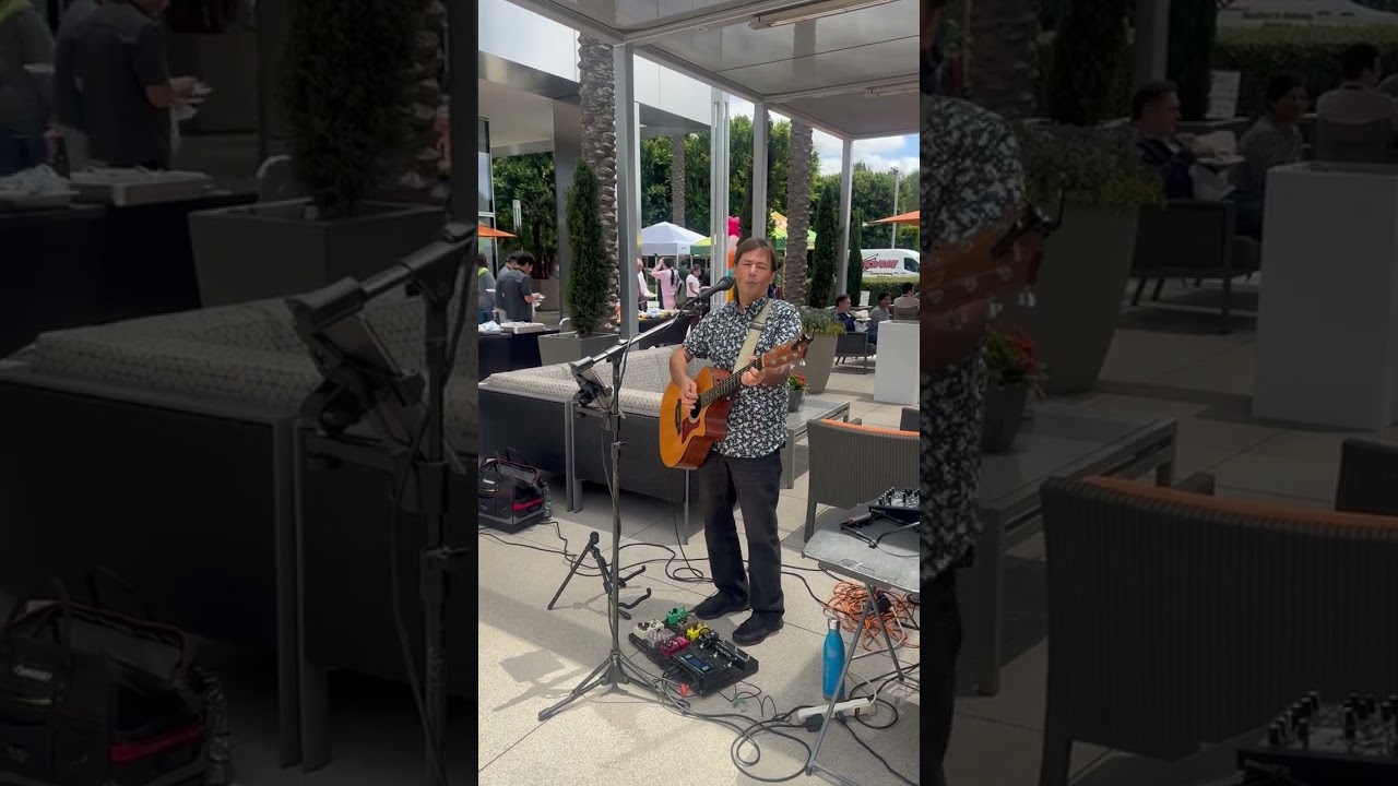 Promotional video thumbnail 4 for Acoustic Guitar and Singing