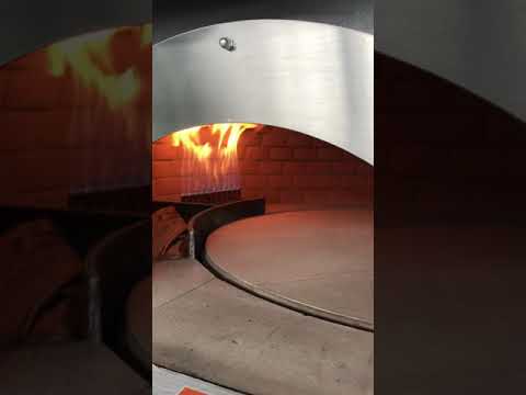 Commercial Pizza Oven