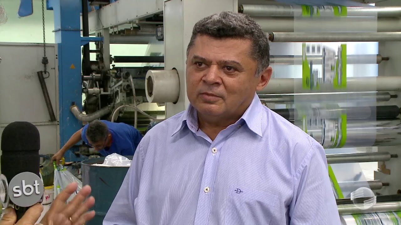 Indústria de embalagens investe no plástico como matéria prima