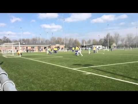Monnickendam SV Zandvoort (4-1) 2-0 doelpunt Milco Binken