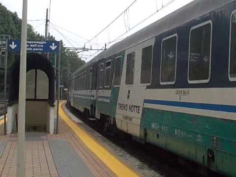 IL SALUTO DELL'ESPRESSO 1926 TRINACRIA