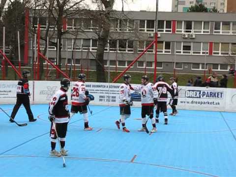 Jokerit Petržalka - LG AZhokej Bratislava 1:2 (1:0,0:2,0:0)