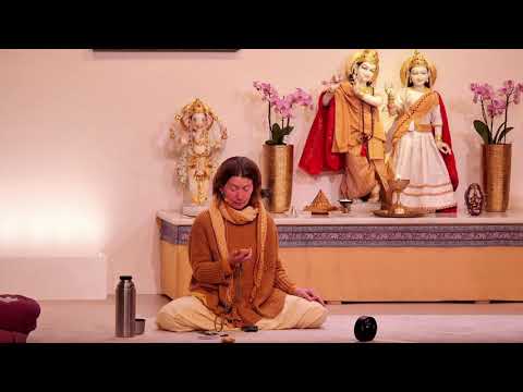 Fortgeschrittenes Pranayama mit Vani Devi - Yoga Vidya Ashram Live, 11.04.2022, 6:00 Uhr