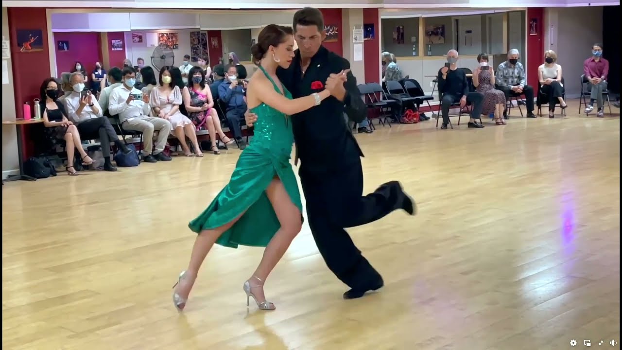 Maxi Copello & Raquel Makow dance Ricardo Tanturi & Alberto Castillo   Pocas palabras