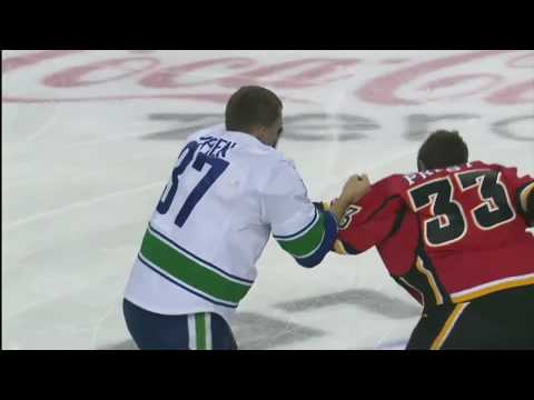Rick Rypien vs Brandon Prust