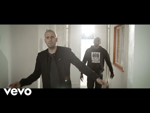 Akhenaton - A part les € feat. Red K ft. R.E.D.K.