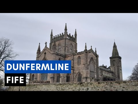 Dunfermline - City Centre & Pittencrieff Park - Walking Tour | 4K | 60FPS