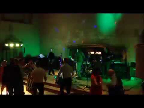 iCandi - Smoke on the water (clip)