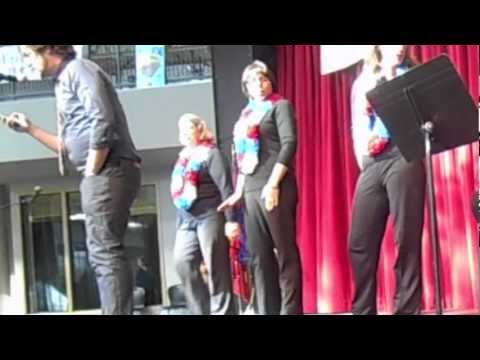 Sur la pont d'avignon - Le Théâtre Français de Seattle