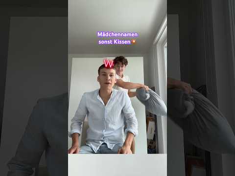 Mädchennamen erraten sonst Kissen🥳mit Consti & Deik 🙋🏽‍♂️🙋🏻‍♂️🐓  #funny #lustig #challenge