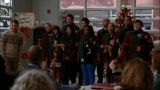 Glee - Welcome Christmas (Full Performance)