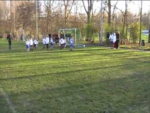 Oliveo F2 oefenwedstrijd sv Die Haghe F1 Dec 2009