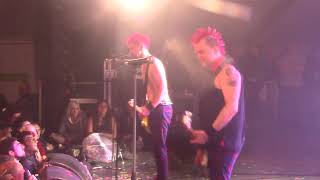 The Toy Dolls - She Goes To Finos (Zikenstock Festival 2018 France, Cateau-Cambrésis) [HD]