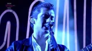 Arctic Monkeys - N°1 Party Anthem Live Reading &amp; Leeds Festival 2014 Hd