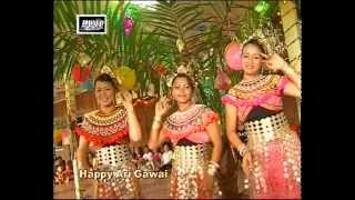 Download lagu Happy Ari Gawai - Eddie Kuwing, Lila, Barry, Lucy, Helena Egit, Rudy, Joe Merudi, Nicholas mp3