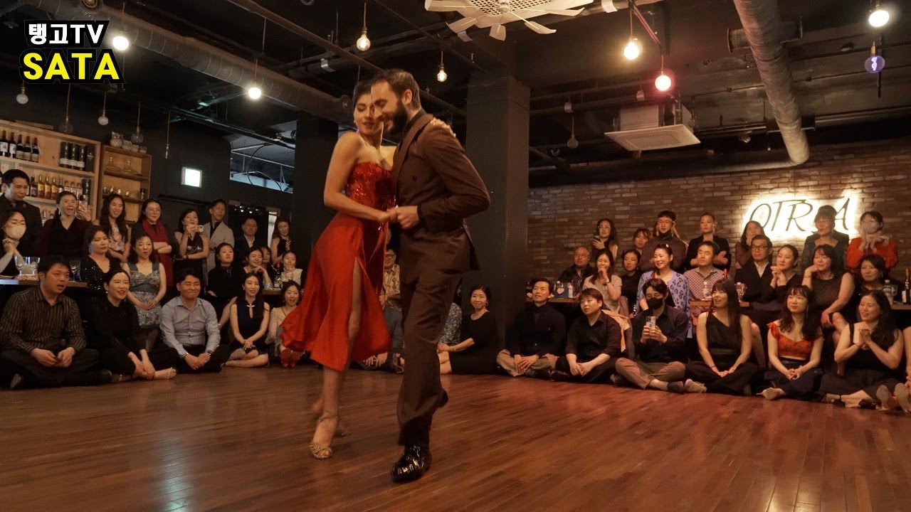 Video thumbnail for 2025/1/11 Gianpiero Galdi&Lorena Tarantino in Seoul @Otra Tango Club #4