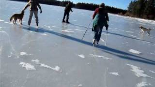 preview picture of video 'Nordic Ice Skating on Mountain Meadows Reservoir'