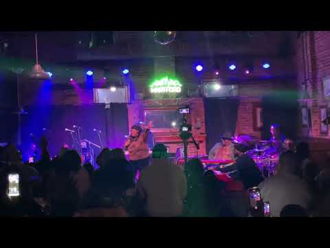 Kim Burrell “Give Thanks” (Kevin Powell on Organ