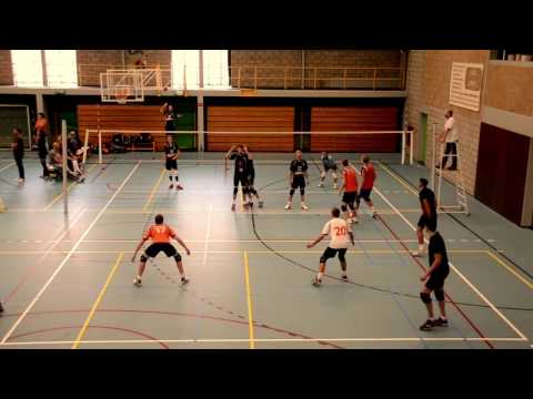 Next Volley Dordrecht Heren 2 oefenwedstrijd tegen Spaarnestad Heren 1 & 2