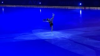 Art on Ice 2015 Lausanne - Joannie Rochette skates to Marc Sway singing "Keep on walking" live