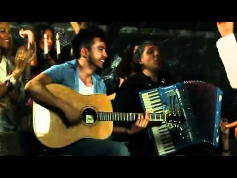 Gerard Joling - Er Hangt Liefde In De Lucht