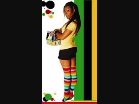 Lexie Lee Pull it up