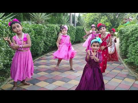 Aye re chute aye//Durga puja Dance//present by the students of "MADHUMANTI " Group - "ROSE"