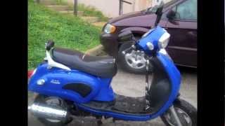 preview picture of video 'Selling Blue 50cc Scooter/Moped - $550 (Sullivan)'