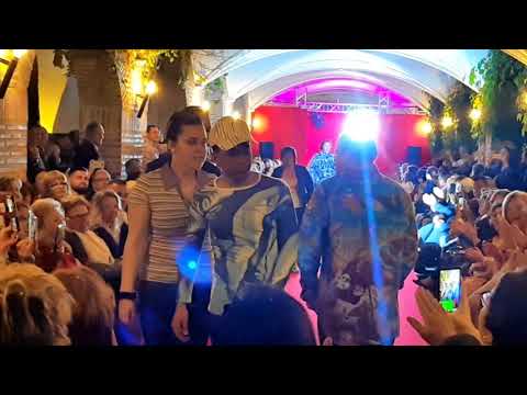 DESFILE FRANCIS MONTESINOS EN HUERTO SANTAMARIA