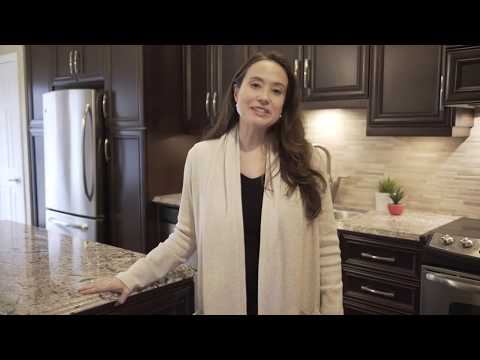 214 Glenashton Drive, Oakville Ontario