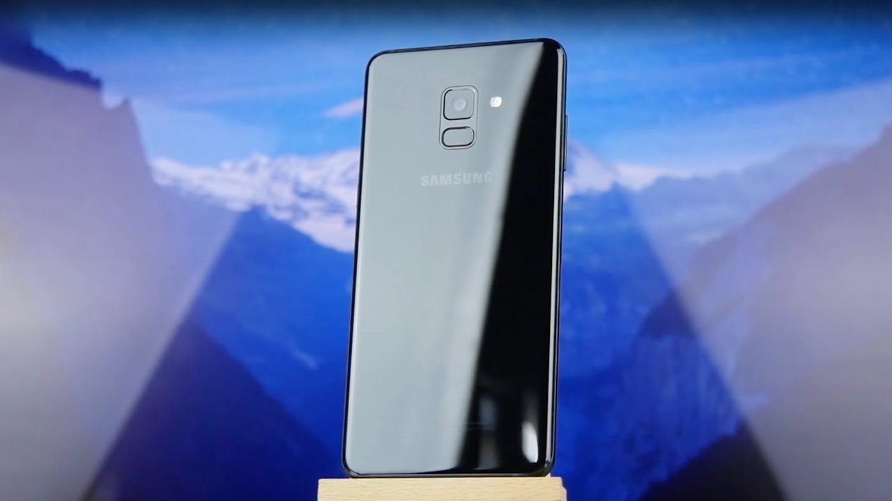Samsung Galaxy A8+ 2018 Black (SM-A730FZKDSEK) video preview
