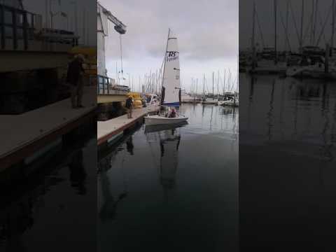 RS Venture connect sailboat leaving the dock