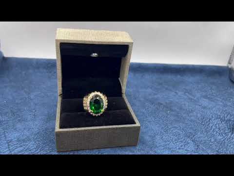 A-437 gold forming green diamond men ring, weight: 8 gm (app...