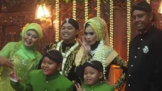 Download lagu Chrisye Feat. Waljinah - Semusim (Cover by Mahika Orchestra Band at Ifada Jo Wedding Day) mp3 Download lagu Chrisye Feat. Waljinah - Semusim (Cover by Mahika Orchestra Band at Ifada Jo Wedding Day) mp3