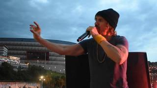 Macaco «Blue (Diminuto planeta azul)» @ Greenpeace &#39;Arctic Sunrise&#39;, Bilbao