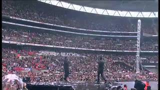 Wretch 32 &amp; Example - Unorthodox (Live @ Wembley)