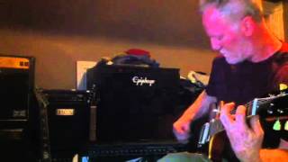 Video thumbnail for Peavey stereo chorus 212 by guitar time