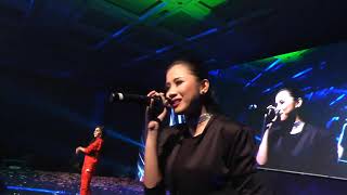 Download lagu TERKEMUKA - Zizi kirana- Benzulu- Sandra mp3 Download lagu TERKEMUKA - Zizi kirana- Benzulu- Sandra mp3